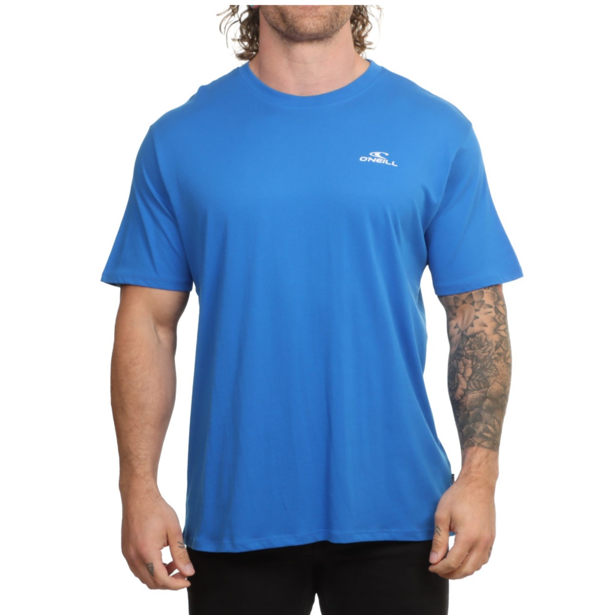 Koszulka Essentials 90's Surfi – Streetwear Brand Essentials recenzja i cena